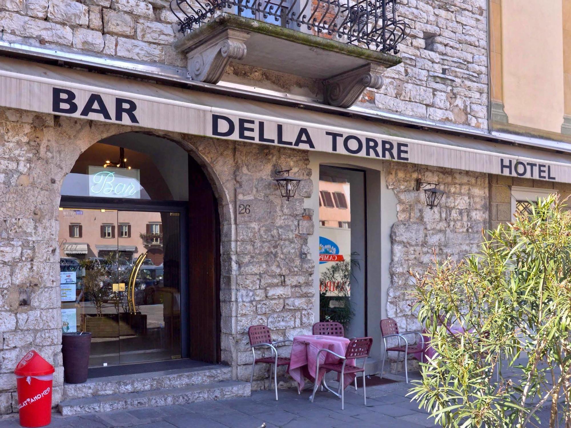 Albergo Ristorante Della Torre Trescore Balneario Exterior photo